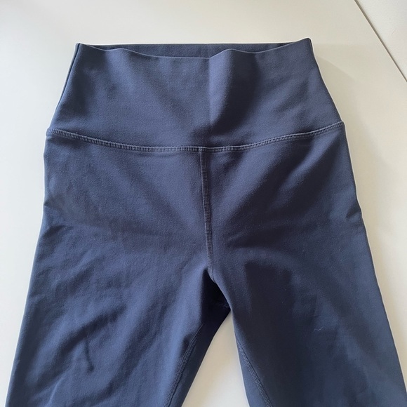 PELOTON 3/4 length leggings - Picture 6 of 11